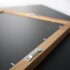 Wandtafel mit braunem Profilrahmen